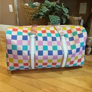 Multicolored Checkered Pattern Duffle Weekender Bag 🩷🧡💛💚🩵💜